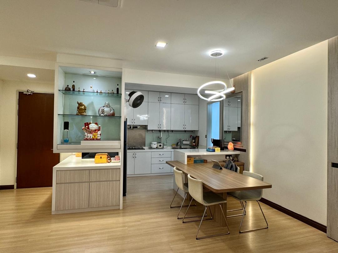 Nice interior design facing lake bandar suwnay - photo 10