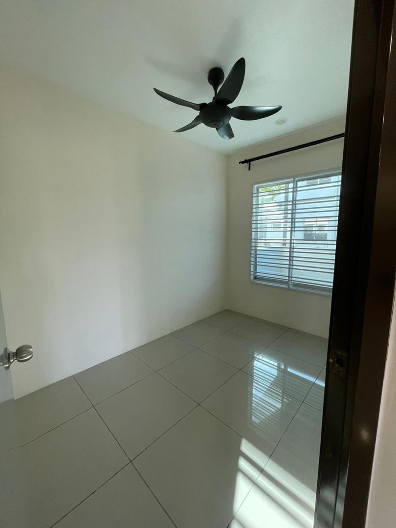 Alam Perdana, Bandar Puncak Alam - photo 6
