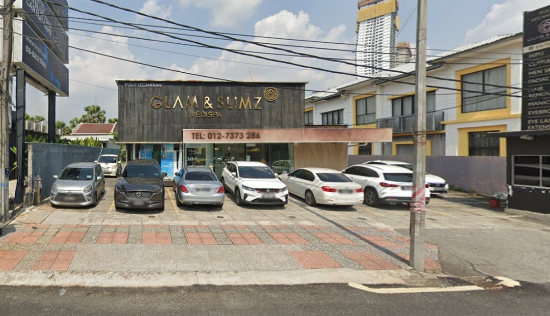 Jalan Maarof, Bangsa ...