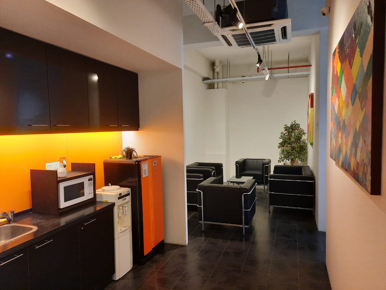 Metropolitan Square, ...