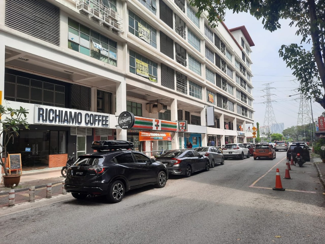 Plaza Taragon, Kelana Jaya, Petaling Jaya - photo 9
