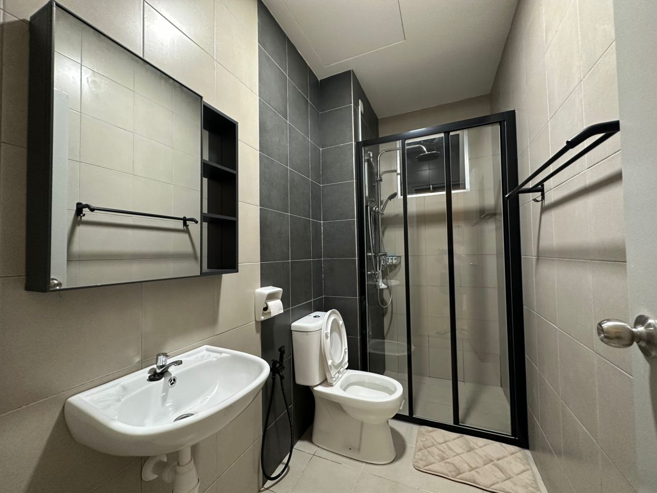 Skylake Residence, Taman Putra Perdana, Puchong - photo 2