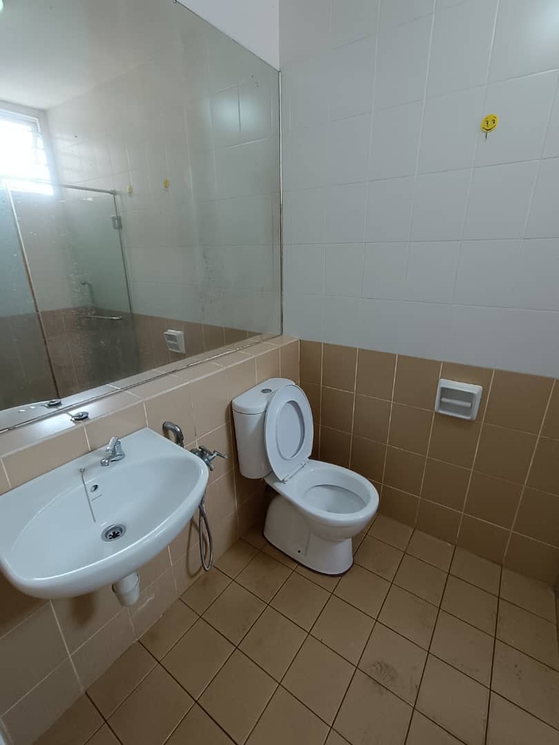 Aman Heights, Seri Kembangan - photo 6
