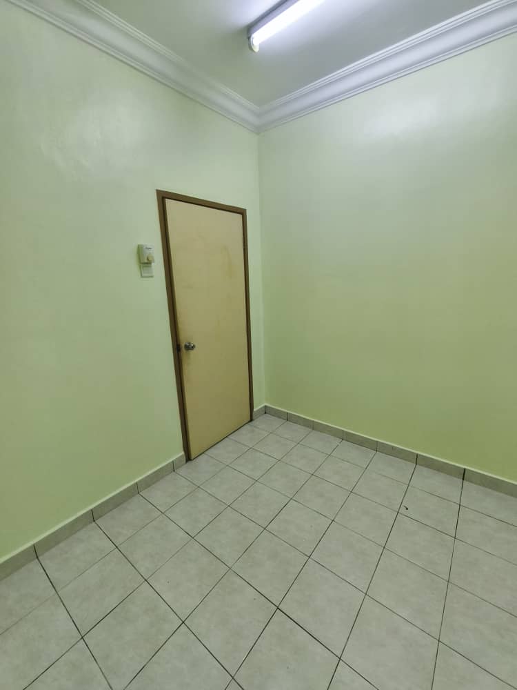 Koi Tropika, Puchong - photo 2