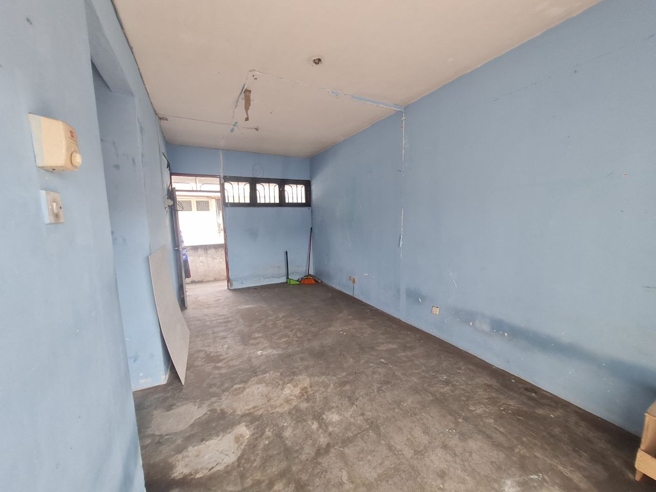 Apartment Valencia, Taman Sri Muda, Seksyen 25 - photo 3