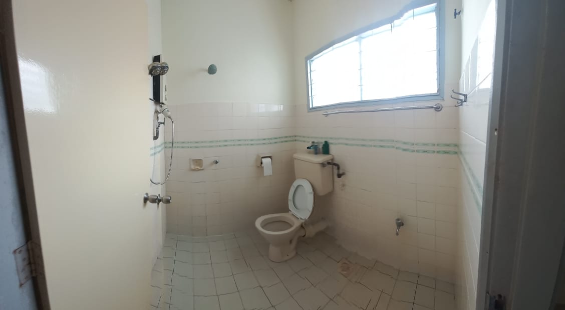 2 Storey Intermediate House USJ 2 Subang Jaya - photo 3