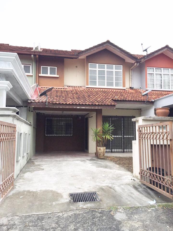 FREEHOLD Basic Gated Double storey Sg Buloh - photo 3