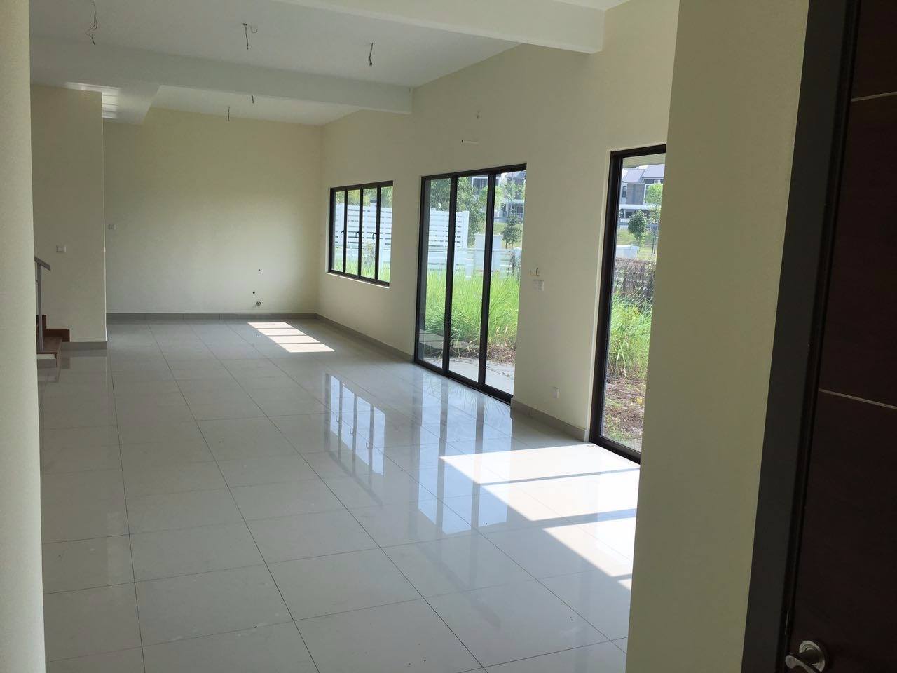 AMAZING Superlink Corner Lot Denai Alam Bkt Subang - photo 3