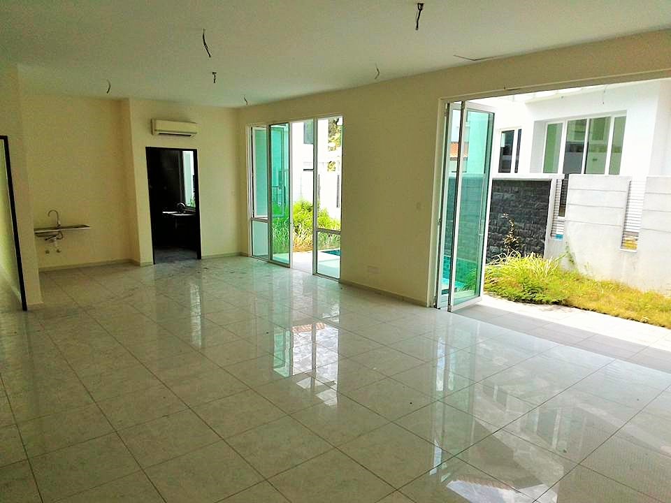 SPACIOUS New Semi D Bandar Kinrara Puchong - photo 2