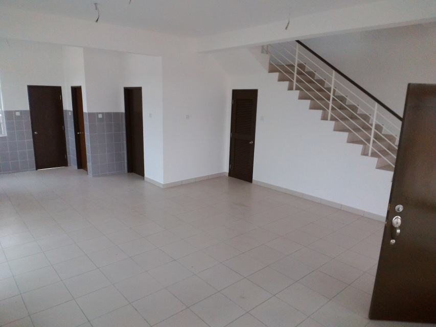 EXCLUSIVE 2storey endlot Hillpark not facing house - photo 3
