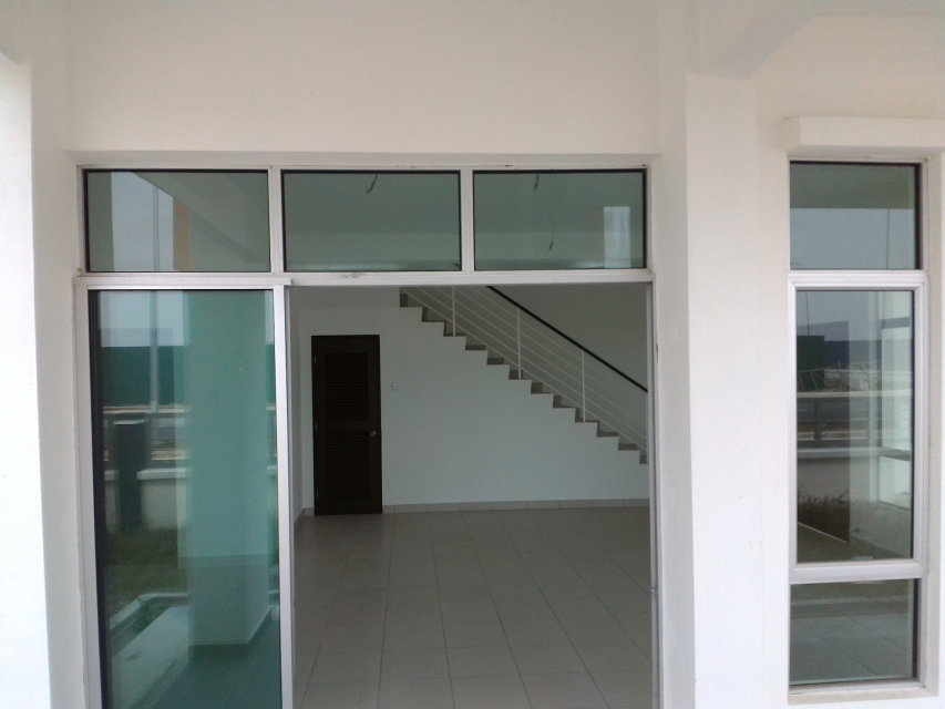 EXCLUSIVE 2storey endlot Hillpark not facing house - photo 5