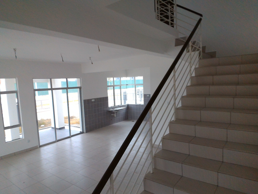EXCLUSIVE 2storey endlot Hillpark not facing house - photo 7