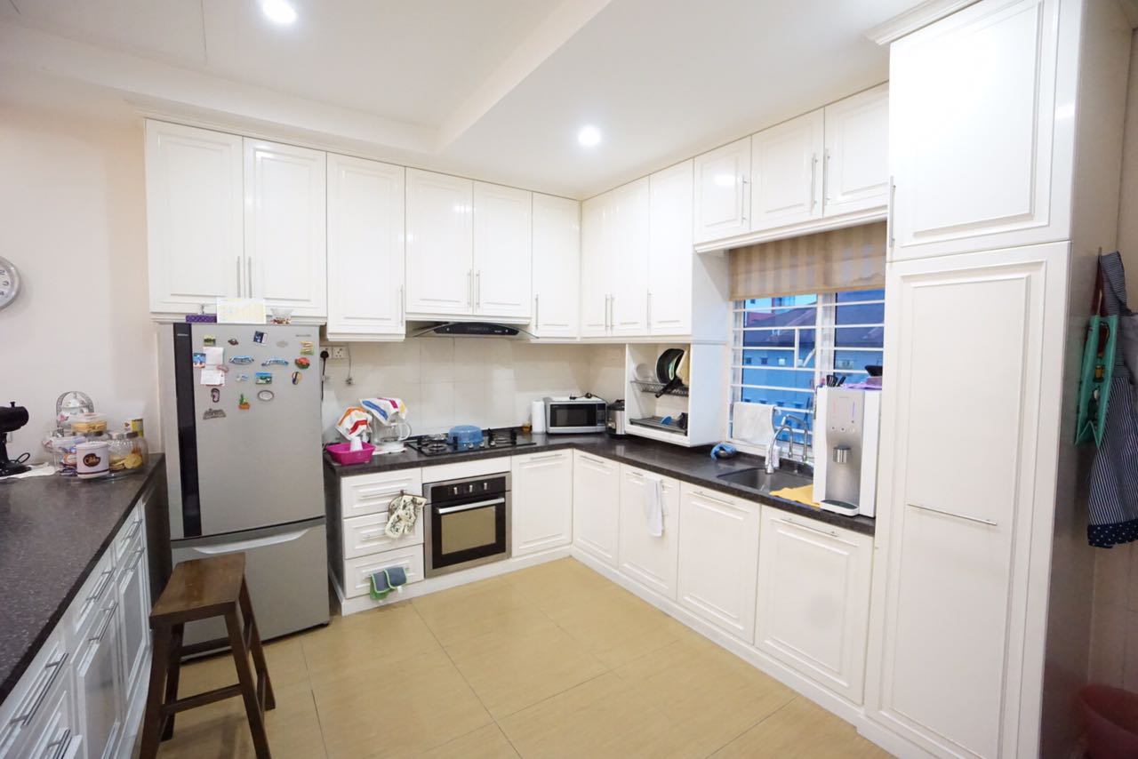 ELEGANT Renovated Suria Tropika Seri Kembangan