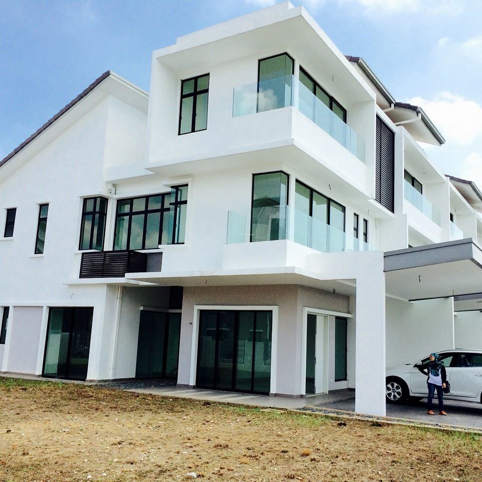 EXCLUSIVE New Corner Bandar Bukit Raja Setia Alam