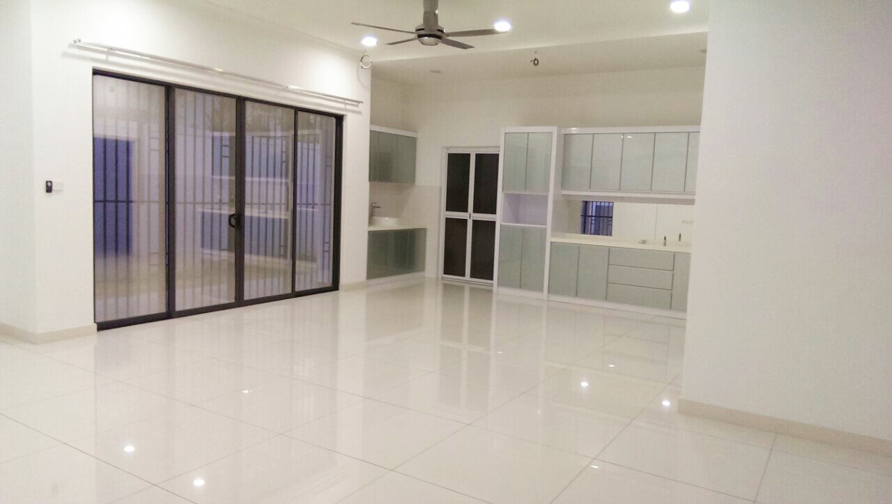 ELEGANT Renovated Semi D Section U12 Shah Alam - photo 5