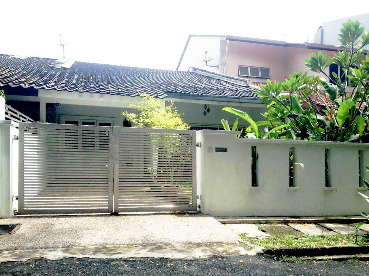 NICELY IDEAL Single storey Tmn Tun Dr Ismail TTDI
