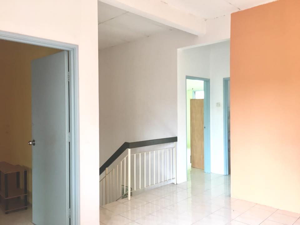 HOT AREA 2sty Lestari Putra near Equine Park - photo 3