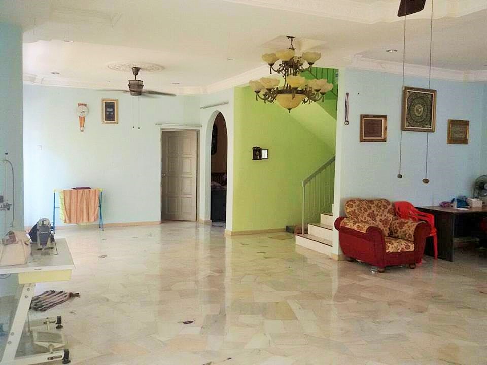 WELL MAINTAIN Spacious Double sty Semi D Banting - photo 2