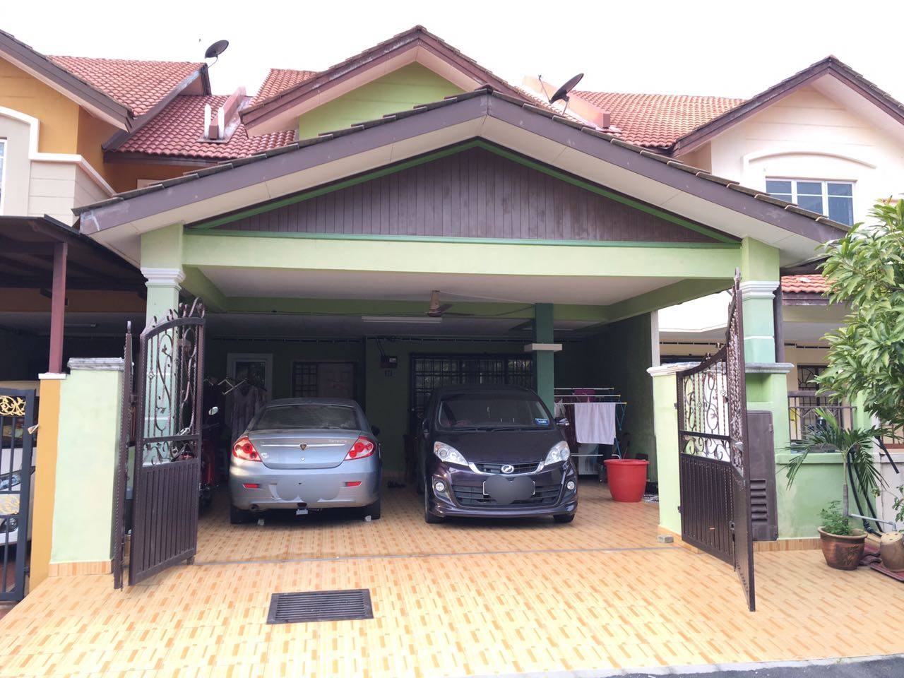 EXCLUSIVE Renovated Bandar Puncak Alam Shah Alam