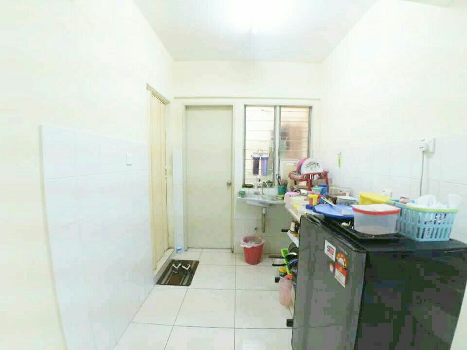 IDEAL Apartment Lakeview Tmn Jasa Perwira Selayang - photo 4