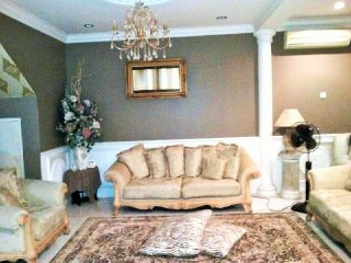 FULLY RENOVATED EXTEND Section U5 Shah Alam - photo 2