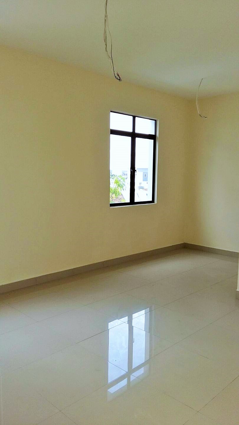 WOW Semi D Bungalow Bukit Saujana Sg Buloh 4990sf - photo 6