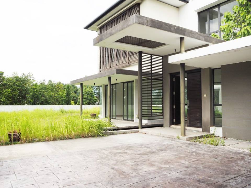 SERENITY Spacious Corner Valencia Golf Sg Buloh - photo 1