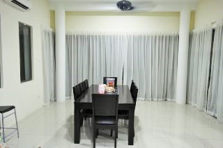 LUXURIOUS Bungalow Banyan Close Bkt Mahkota Bangi - photo 6