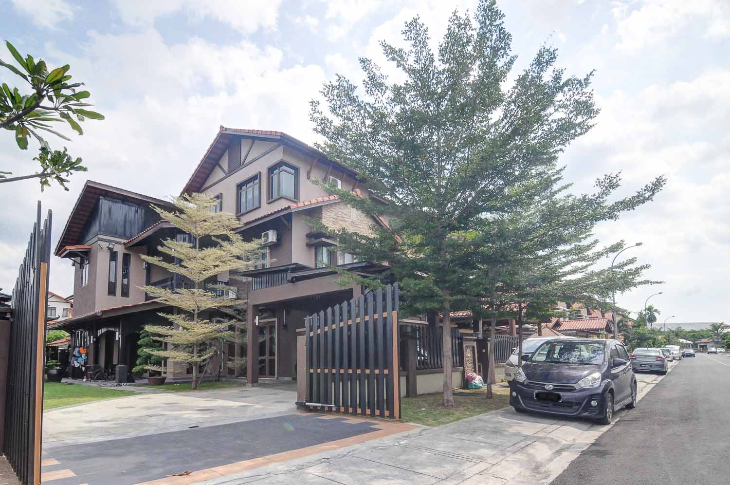 LUXURY SPACIOUS Semi D Mayang Sutera TTDI Jaya - photo 9