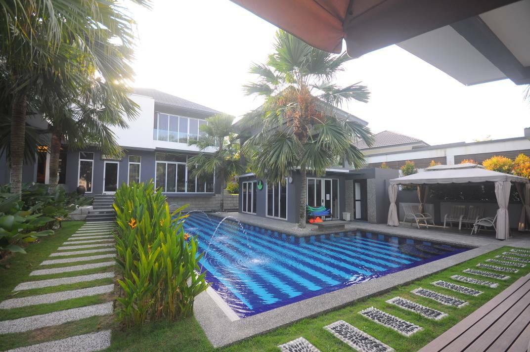 LUXURIOUS Exclusive Bungalow Country Height Kajang