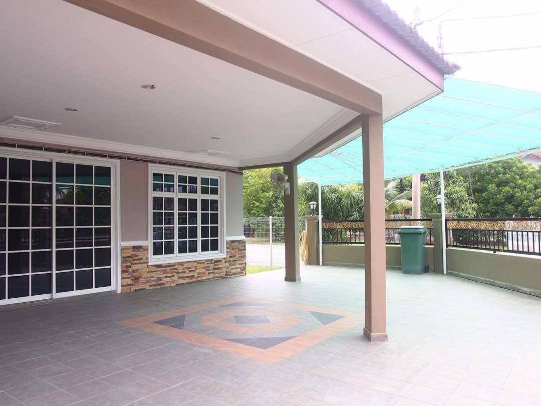 NICE RENO Corner Bandar Baru Bangi Seksyen 15 - photo 2