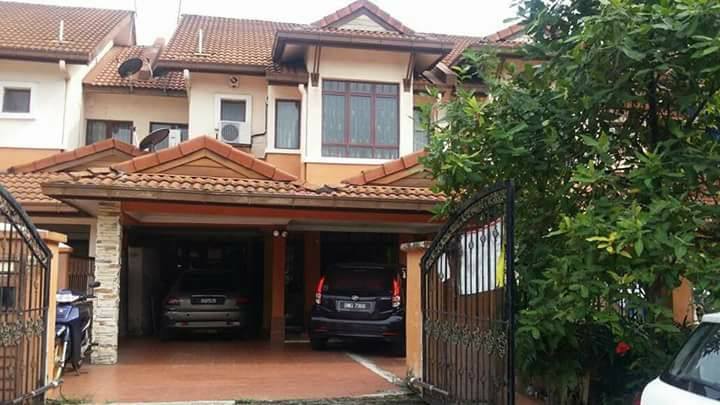SPACIOUS 2sty Section 7 Shah Alam 24x75 - photo 1