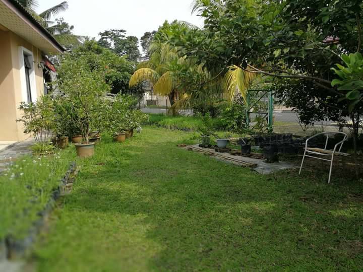 HUGE LAND AREA Bungalow Hulu Langat Batu 9 Cheras - photo 6