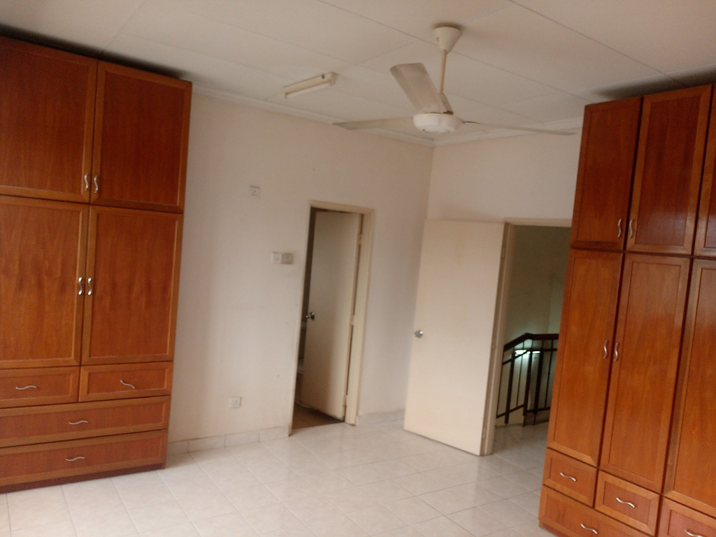 AFFORDABLE 2sty Bukit Subang Denai Alam GOOD AREA - photo 7