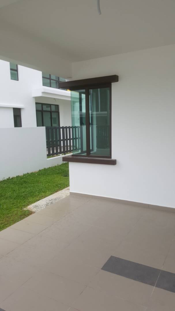 BRAND NEW STYLSH Triple storey Semi D Setia Utama - photo 4