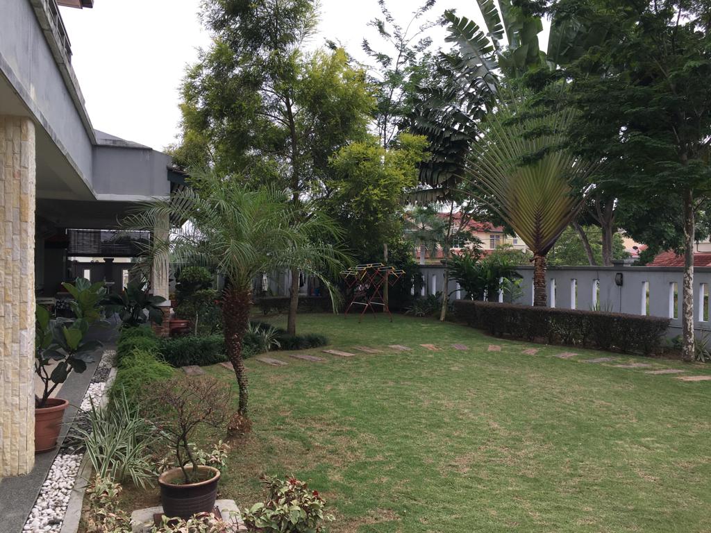 GREAT CORNER Semi D Puncak Jalil GATED GUARDED - photo 2