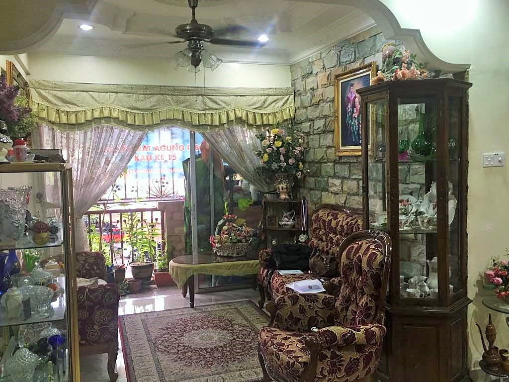 NEAR MRT WITH LIF Apartment Cheras Intan NICE RENO