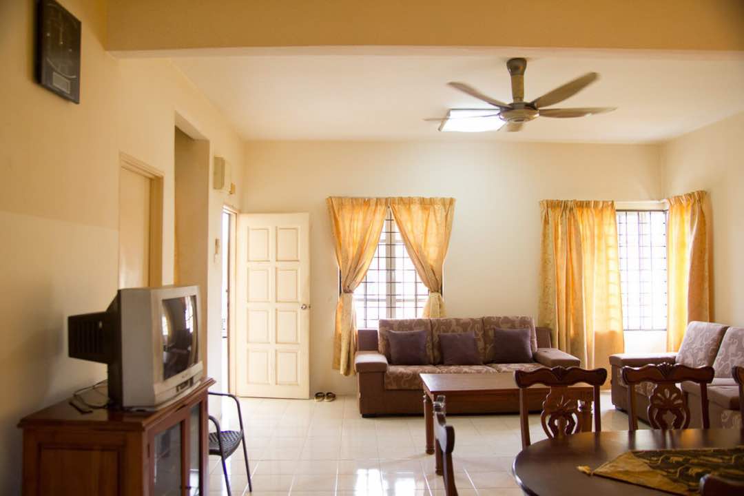 SPACIOUS LAND AREA Semi D Corner Bdr Bukit Mahkota - photo 2