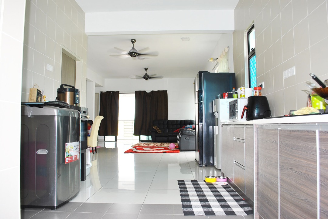 COSY MOVE IN Bandar Bukit Raja Corner RENOVATED - photo 6