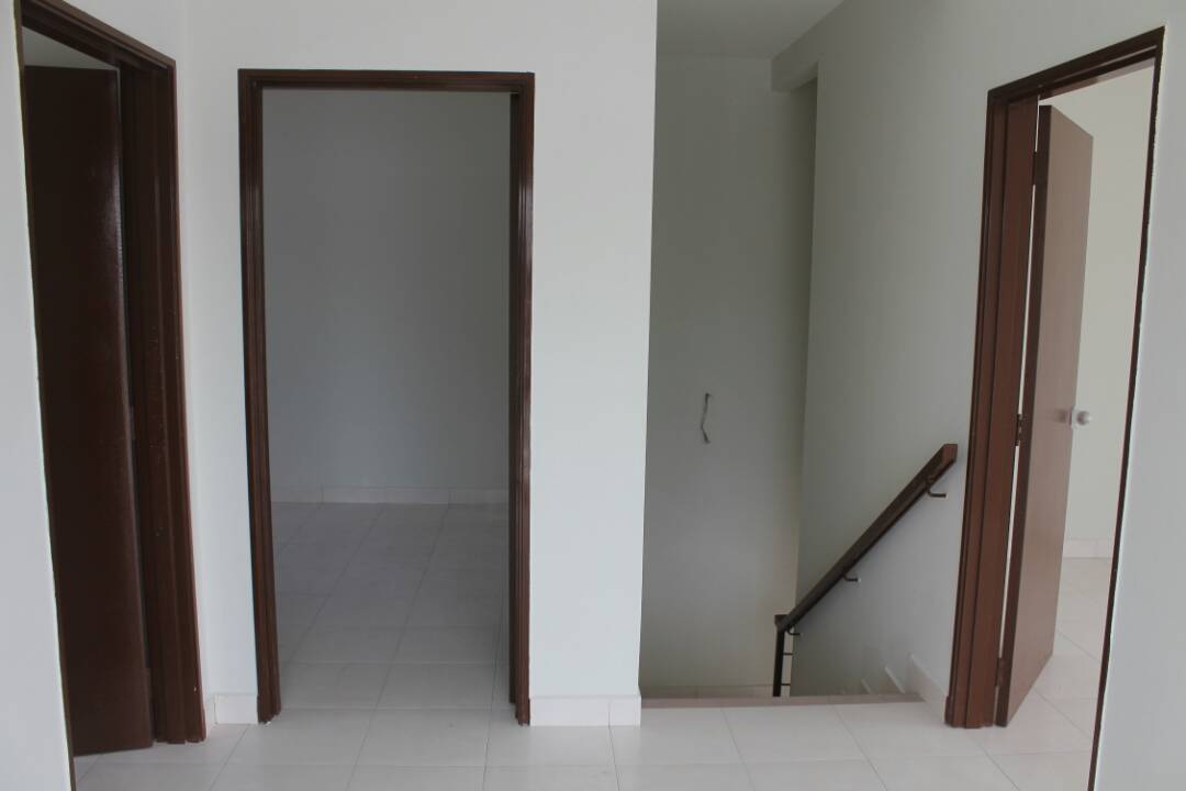 CORNER Paling Murah Puncak Alam Suria HUGE LAND - photo 9