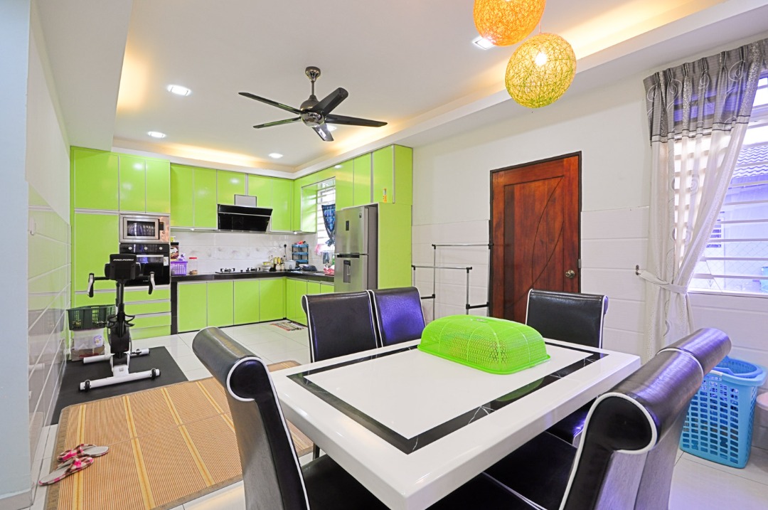 RUMAH CANTIK MASUK CUCI KAKI Semi D Taman Bentara - photo 4