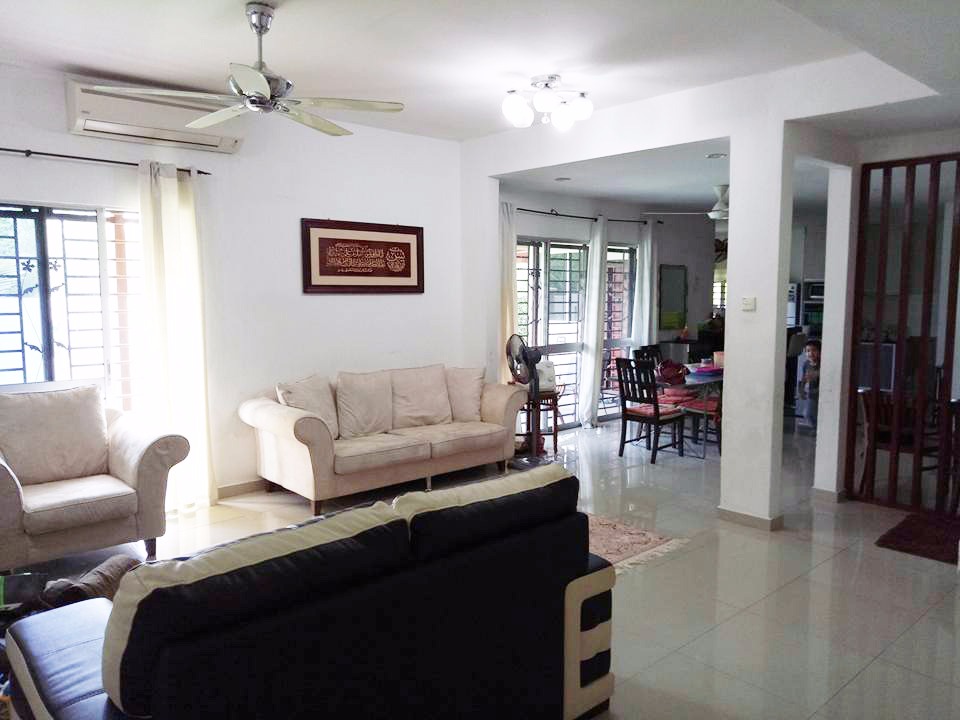 BEAUTIFUL CORNER Tmn Lestari Putra Seri Kembangan - photo 2