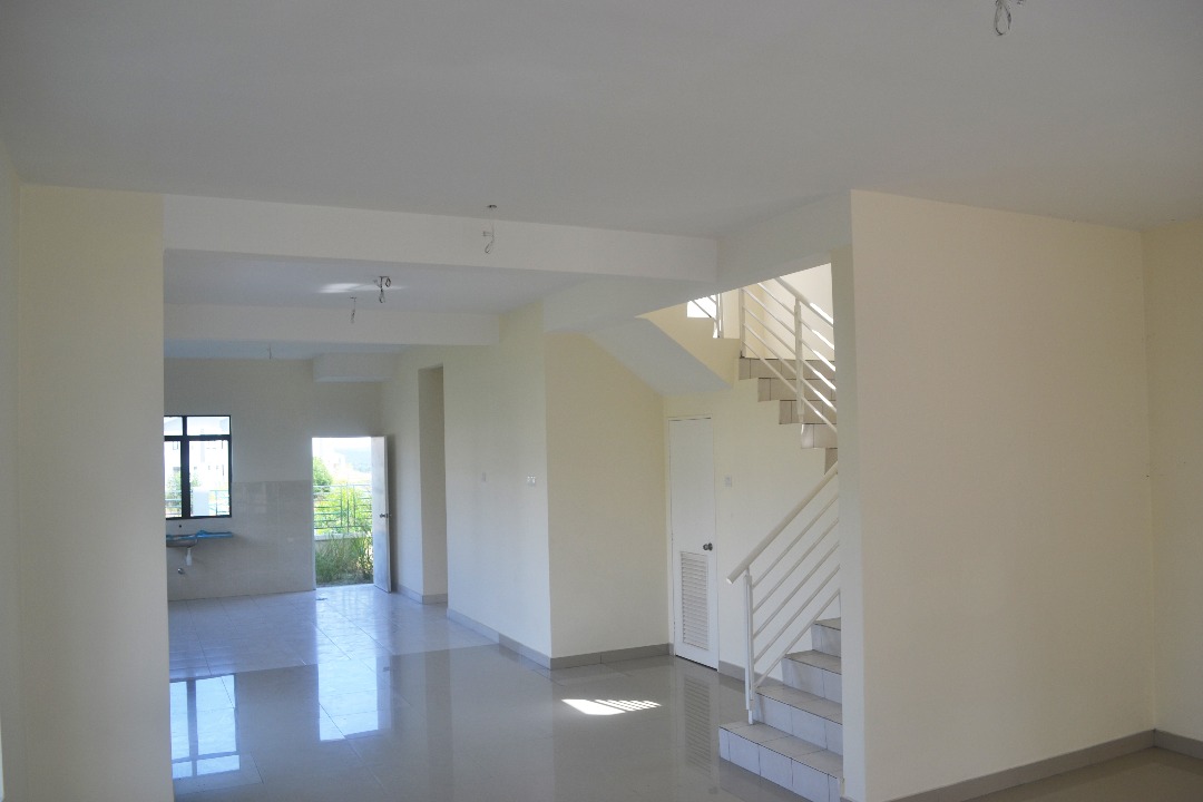 HUGE LAND AREA Semi D Corner Bukit Saujana Utama - photo 3