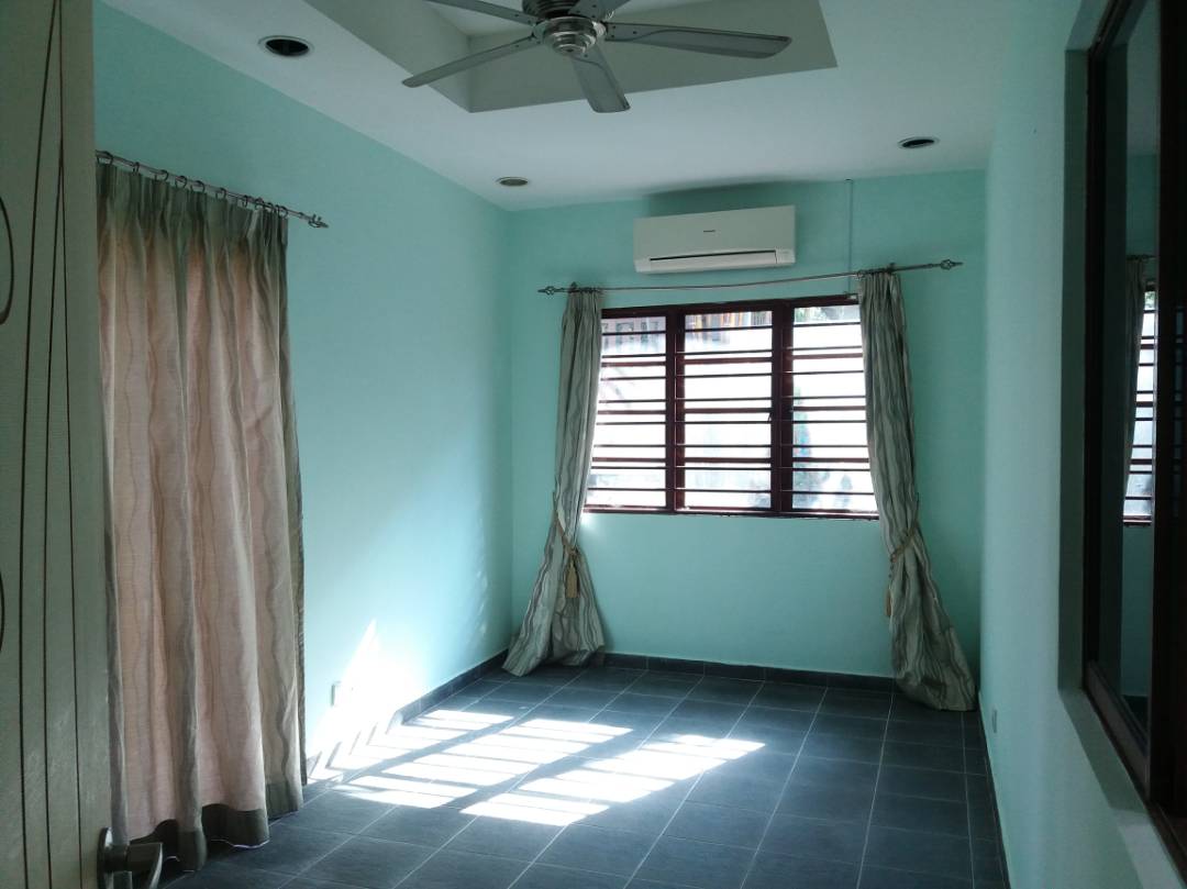 PERFECT HOME BIG FAMILY Bungalow Suadamai Cheras - photo 9