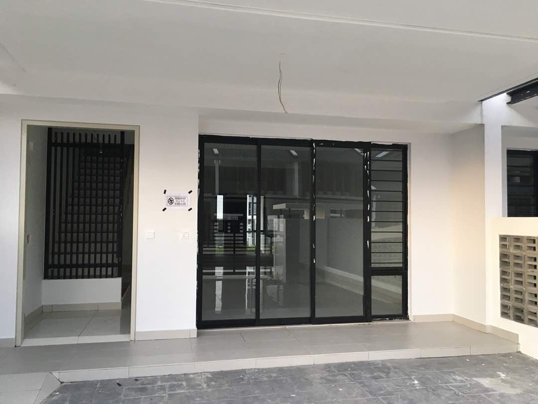 BRAND NEW Elmina Valley FREEHOLD Spacious Layout - photo 4