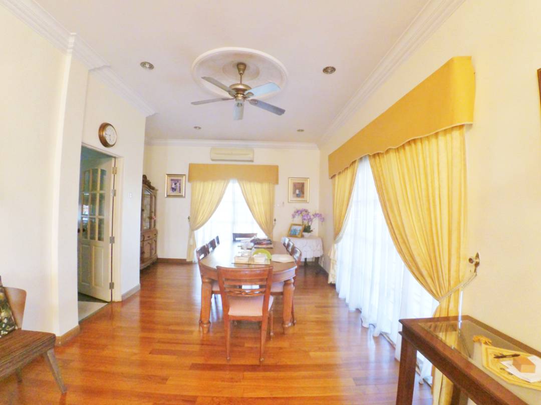 LUXURY 3 STOREY Bungalow Shah Alam PARK 12 cars - photo 5