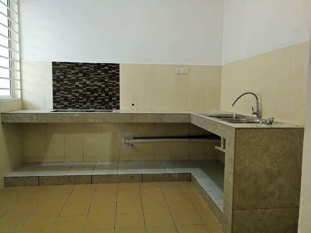 FREEHOLD Nadayu92 Kajang CORNER LOT SERENE AREA - photo 4