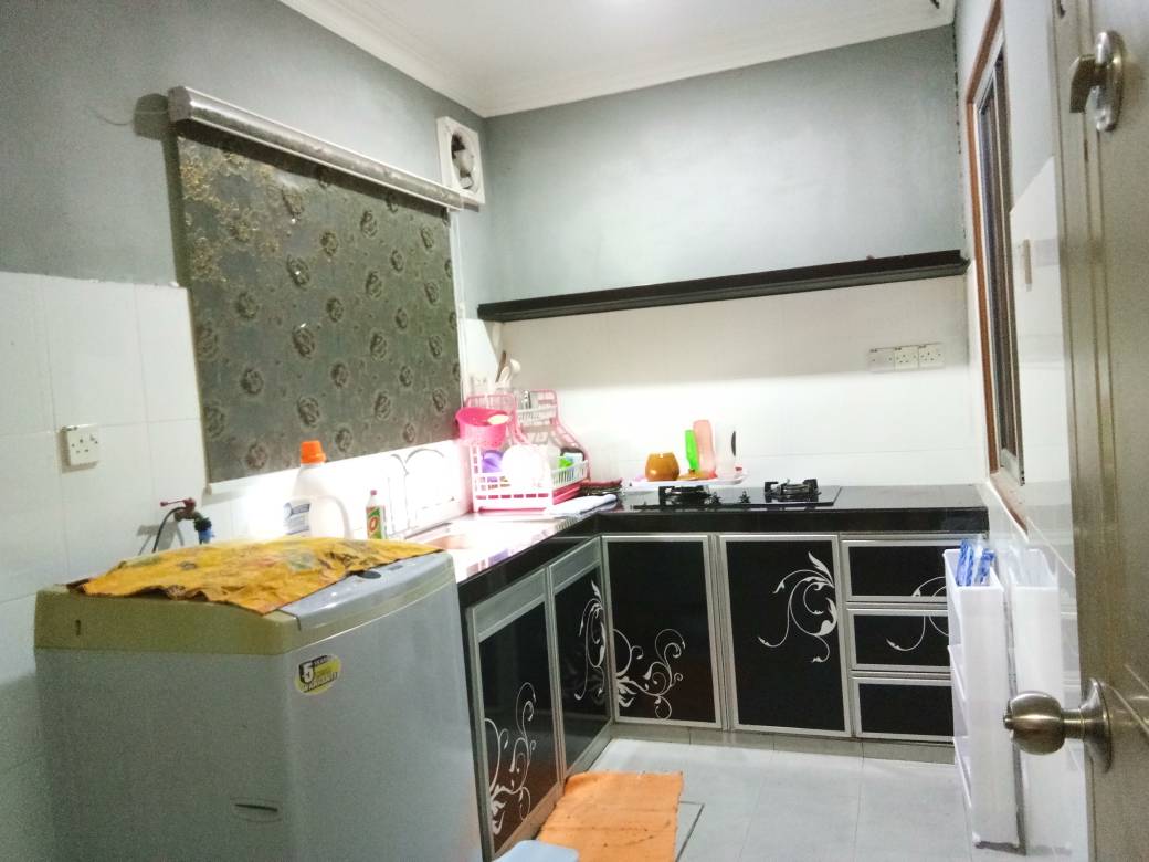 AFFORDABLE SPACIOUS Tmn Impian Putra Bangi MODERN - photo 5