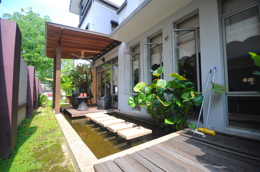 LUXURY 3 STOREY FREEHOLD Semi D Changkat Kiara KL - photo 1