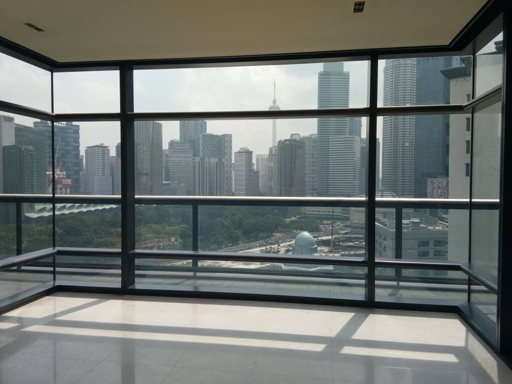 LUXURY NICE UNOBSTRUCTED VIEW The Troika KLCC NEGO - photo 2